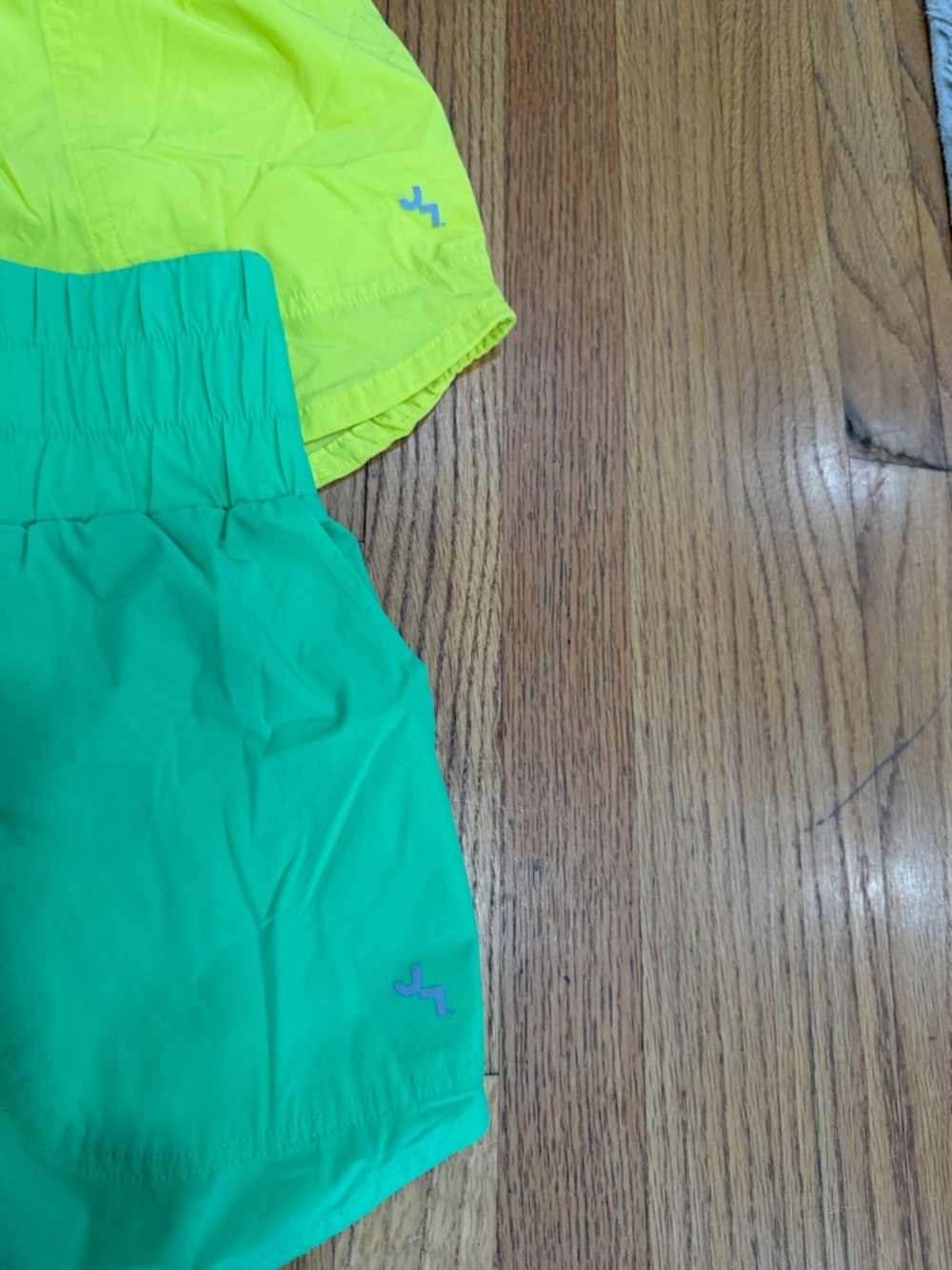 JoyLab Neon Yellow & Teal Women Athletic Shorts - Elastic Waist - Picture 2 of 7